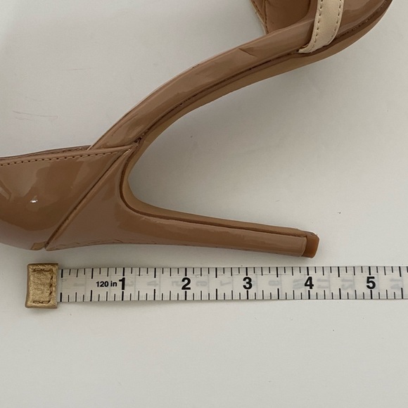 BCBGeneration Pumps - Picture 7 of 7